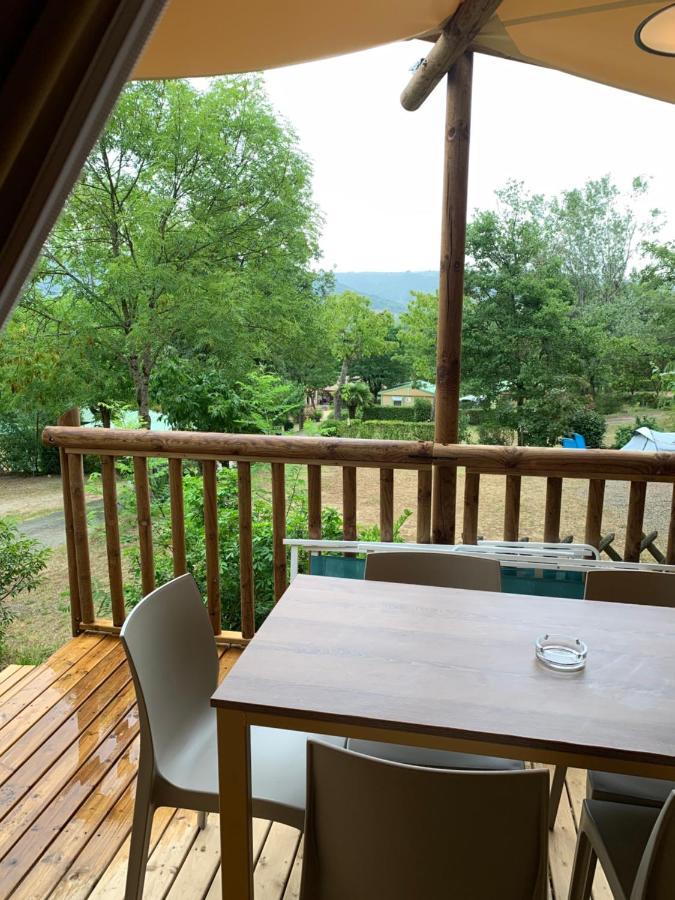 Camping Calme Et Nature Iserand Vion  Bagian luar foto