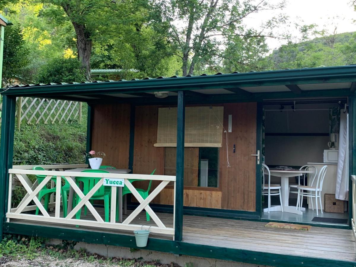 Camping Calme Et Nature Iserand Vion  Bagian luar foto